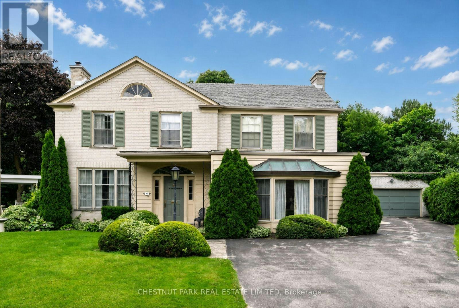 47 Stratheden Road, Toronto, ON, M4N 1E5