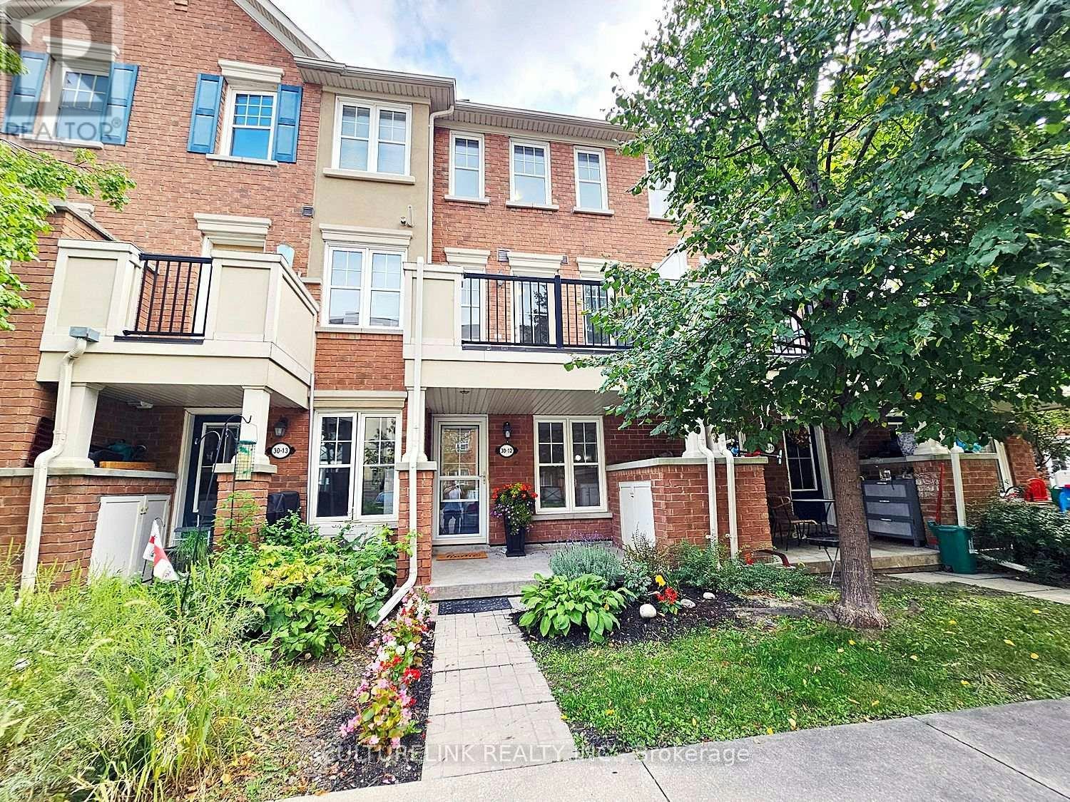 12-30 Mendelssohn Street, Toronto, ON, M1L 0G8