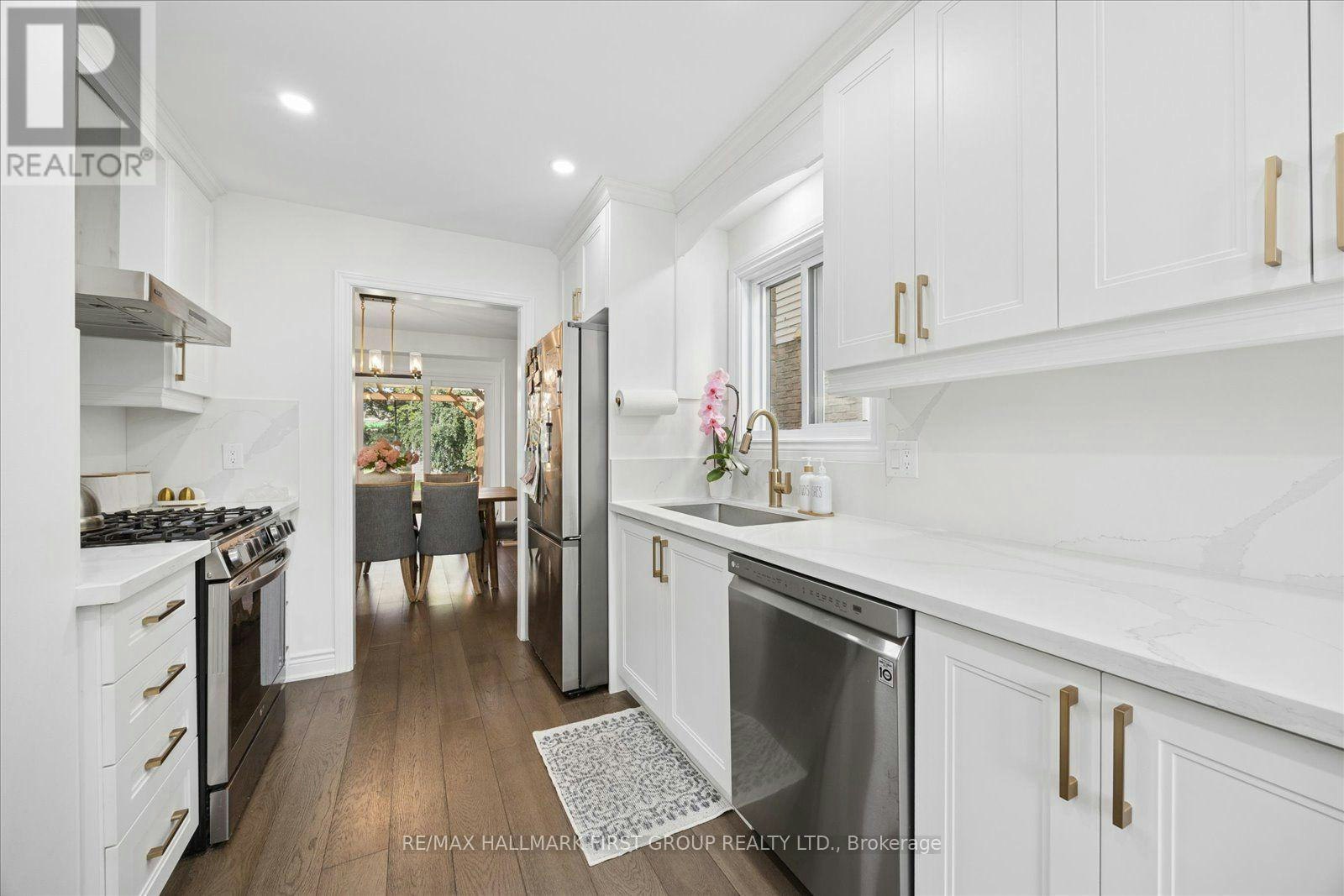 736 Stonepath Circle, Pickering, ON, L1V 3T1 - 11
