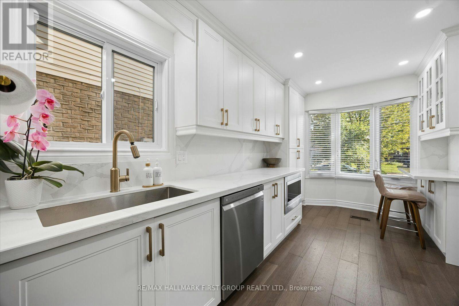 736 Stonepath Circle, Pickering, ON, L1V 3T1 - 14