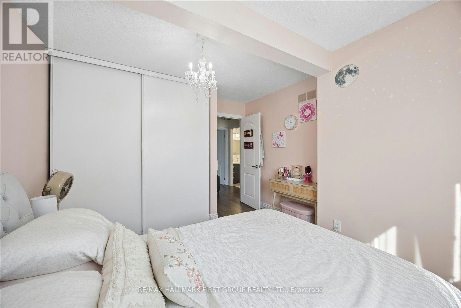 736 Stonepath Circle, Pickering, ON, L1V 3T1 - 23