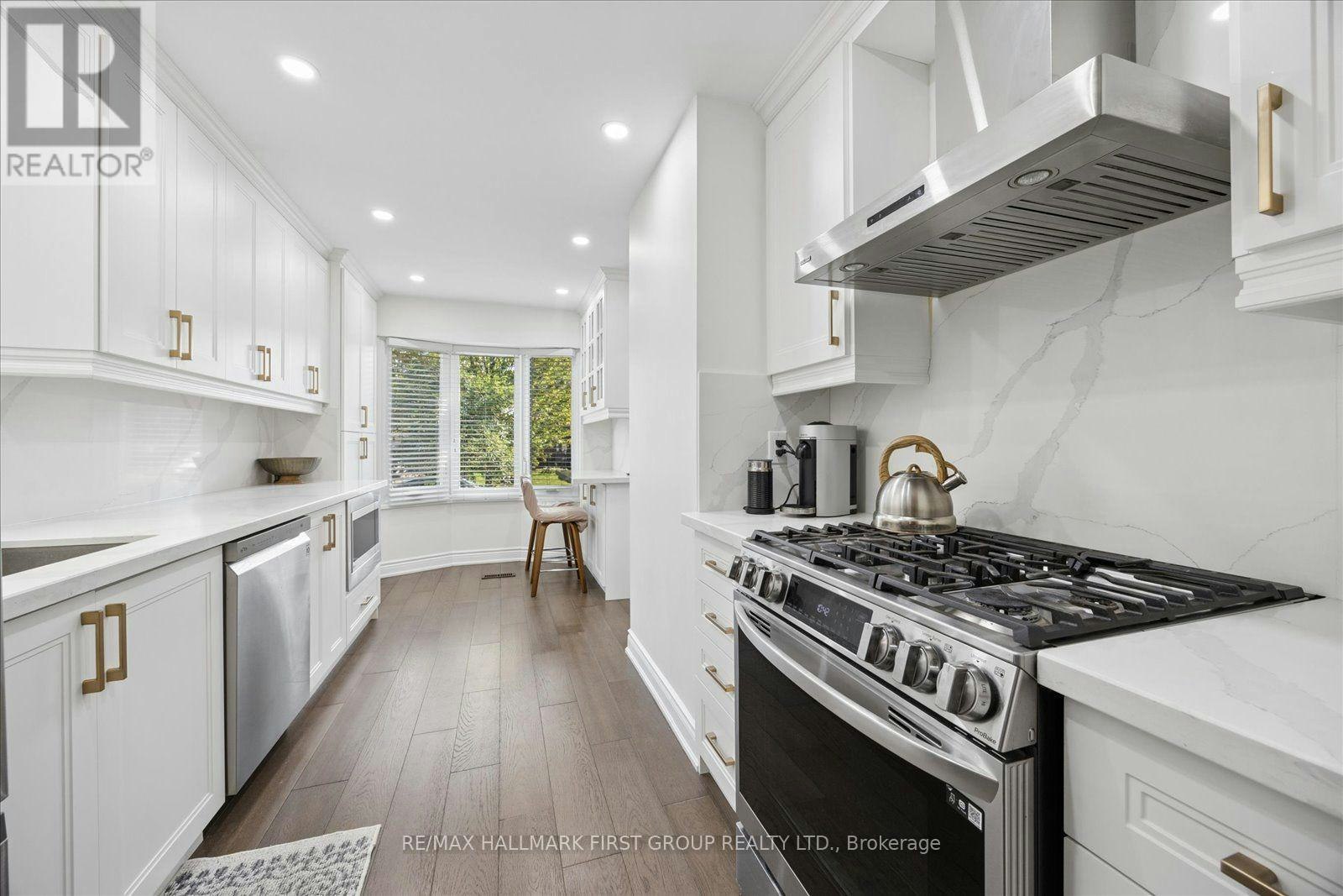 736 Stonepath Circle, Pickering, ON, L1V 3T1 - 13