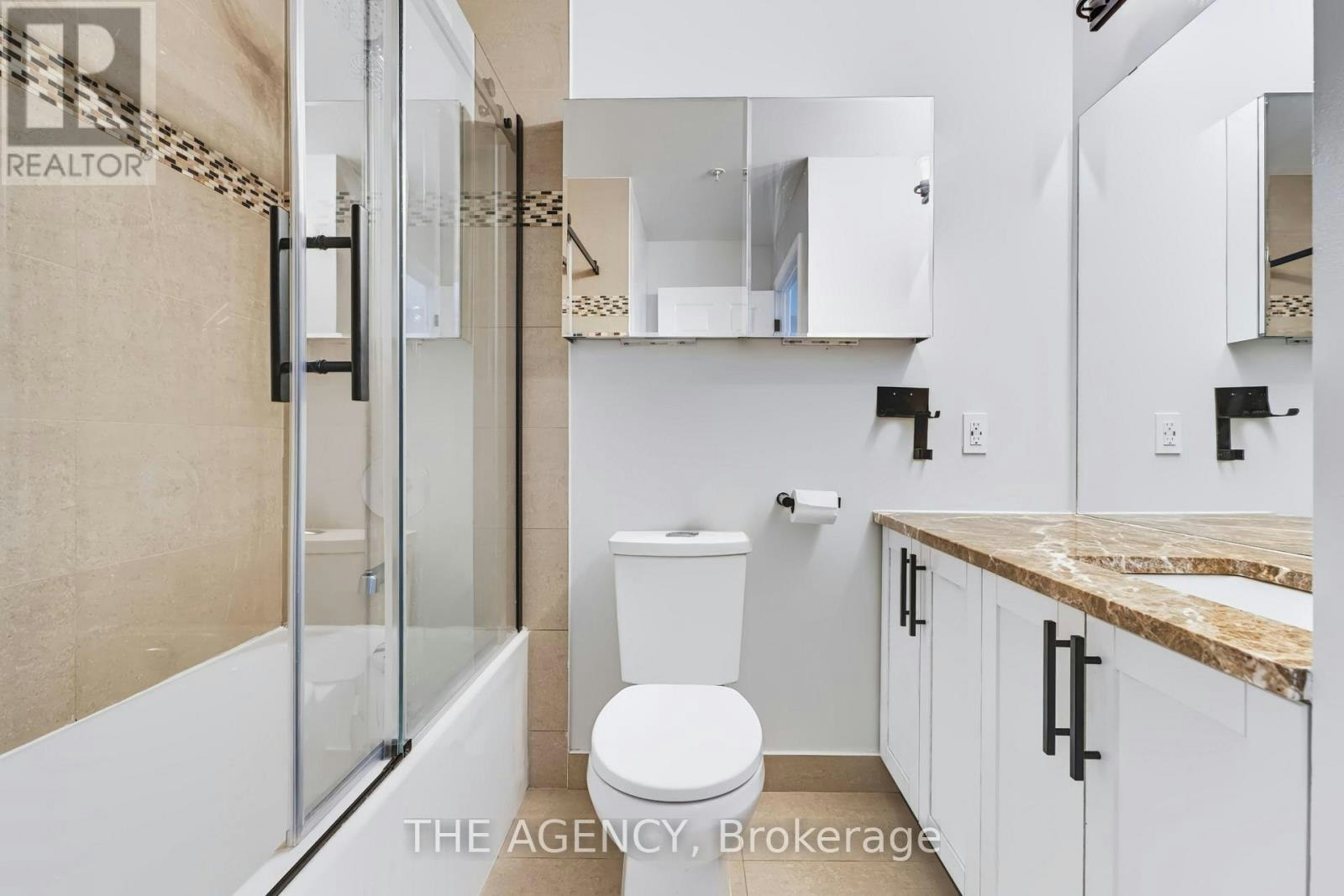 226-11611 Yonge Street, Richmond Hill, ON, L4E 3N8 - 13