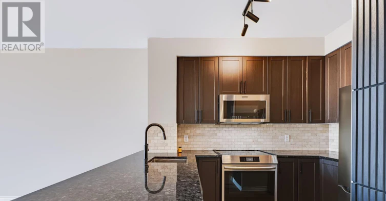 226-11611 Yonge Street, Richmond Hill, ON, L4E 3N8 - 5