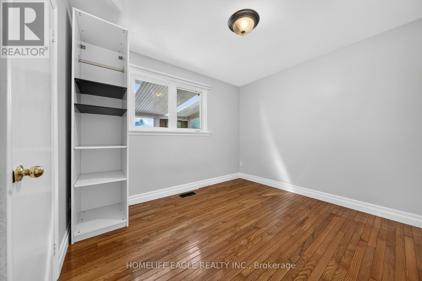 2 Aurora Heights Drive, Aurora, ON, L4G 2W4 - 8