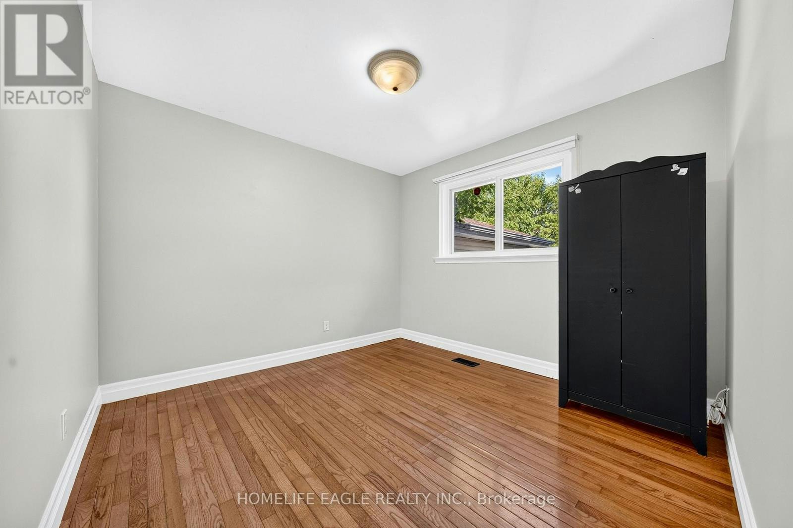 2 Aurora Heights Drive, Aurora, ON, L4G 2W4 - 10