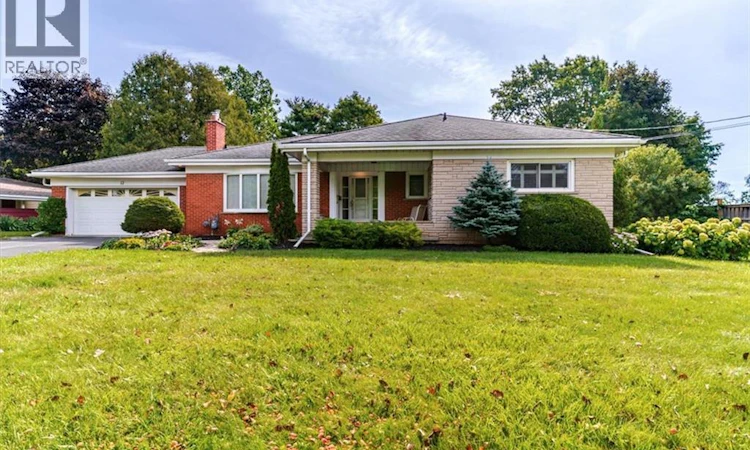 12 Davern Road