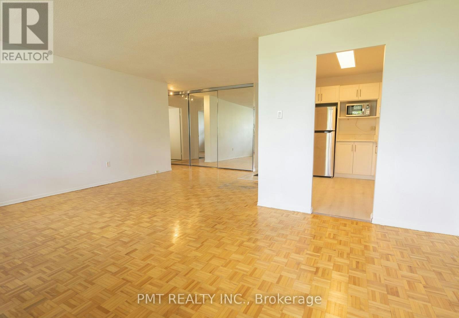 305-1455 Lawrence Avenue W, Toronto, ON, M6L 1B1 - 5