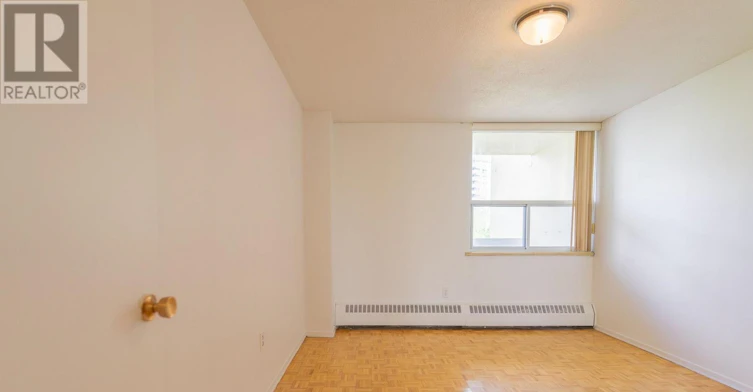 305-1455 Lawrence Avenue W, Toronto, ON, M6L 1B1 - 9