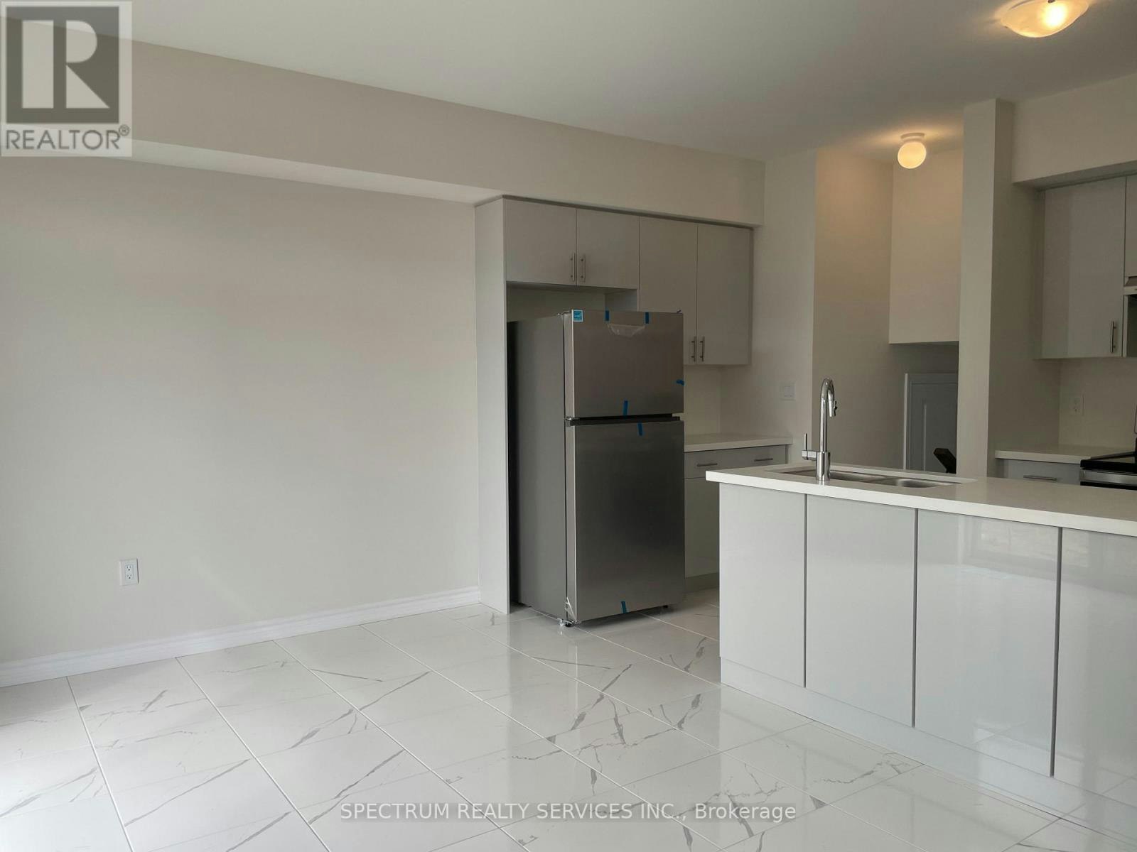 3 Southern Avenue, Brant, ON, N3L 0R4 - 12