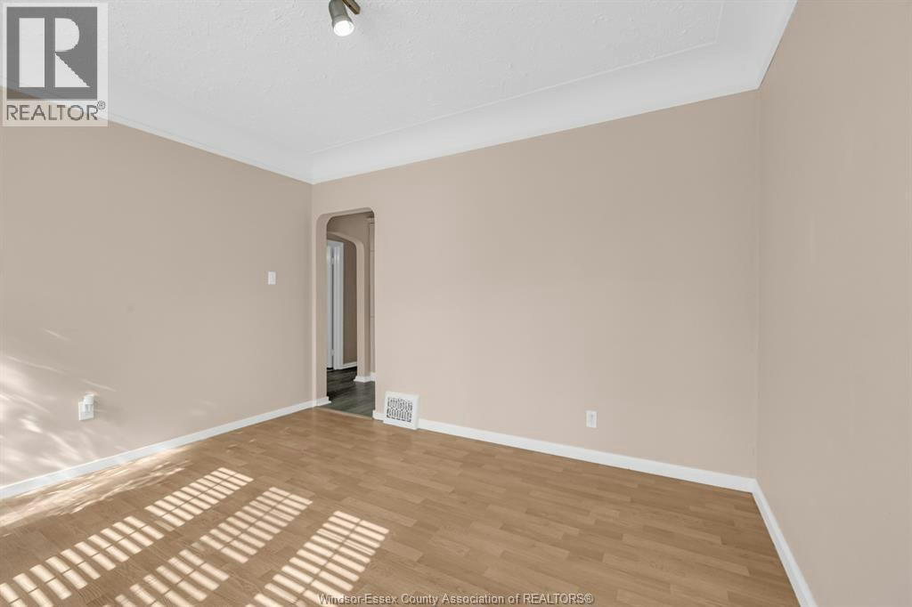 2416 Mercer Street, Windsor, ON, N8X 3R5 - 17