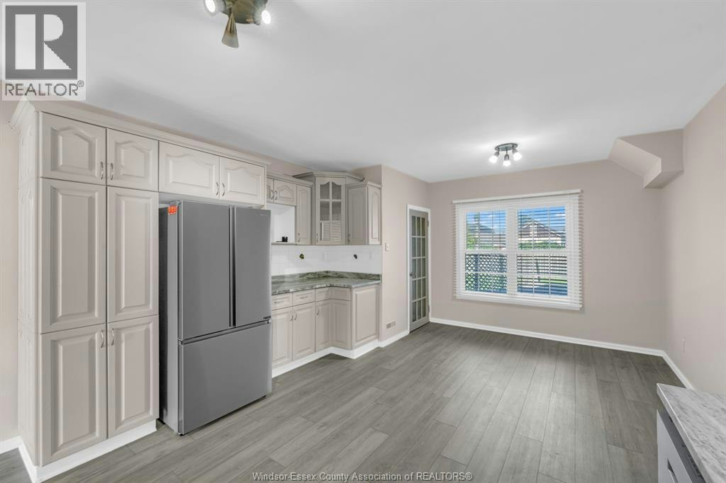 2416 Mercer Street, Windsor, ON, N8X 3R5 - 18