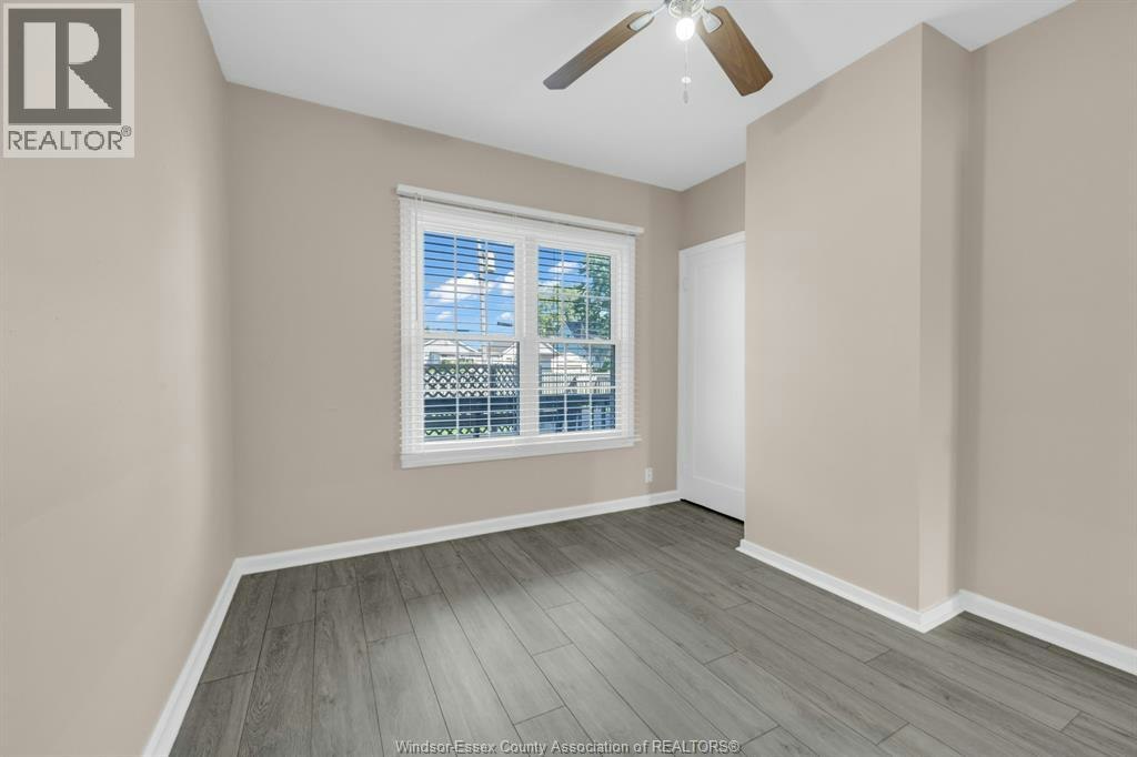 2416 Mercer Street, Windsor, ON, N8X 3R5 - 28