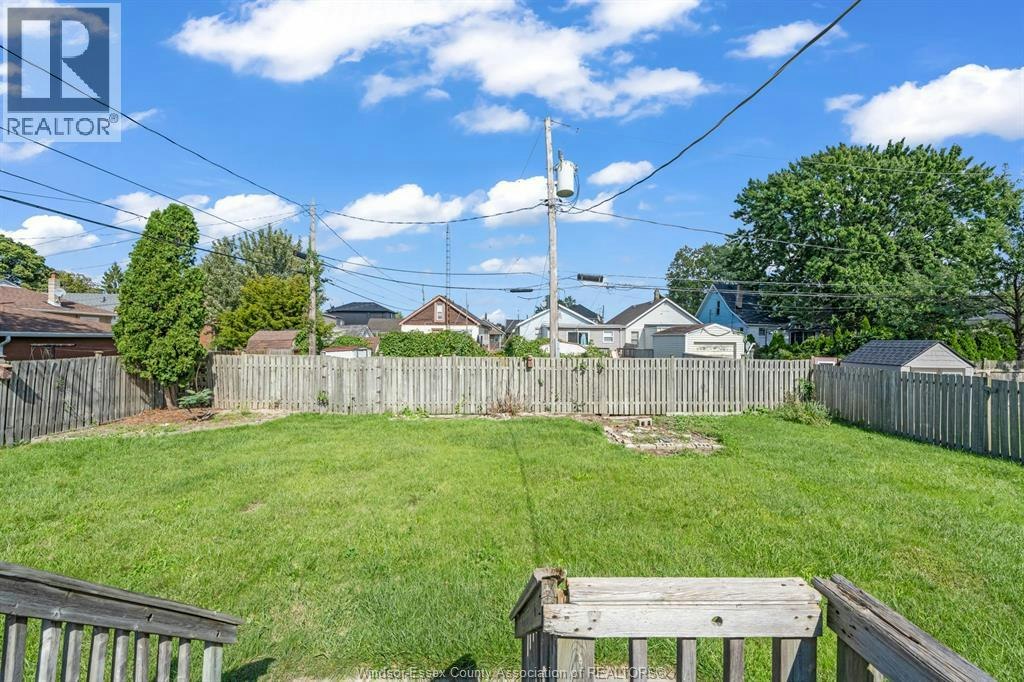 2416 Mercer Street, Windsor, ON, N8X 3R5 - 13