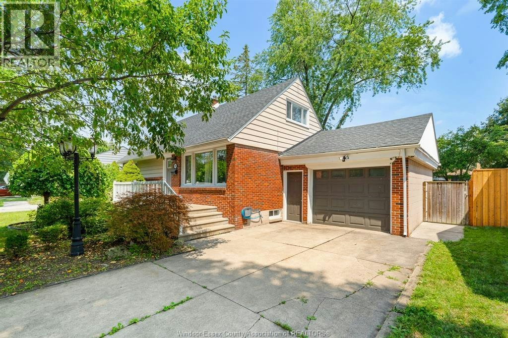 3070 Dandurand, Windsor, ON, N9E 2E6