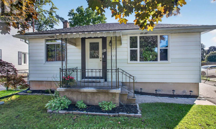 218 Vancouver Street