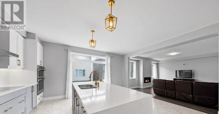 2413 Watercolours Way, Ottawa, ON, K2J 7A9 - 17