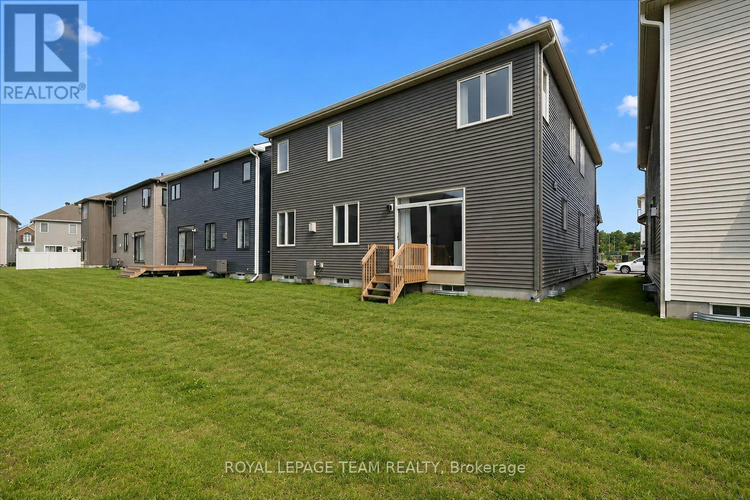 2413 Watercolours Way, Ottawa, ON, K2J 7A9 - 39