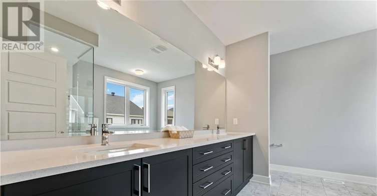 2413 Watercolours Way, Ottawa, ON, K2J 7A9 - 26