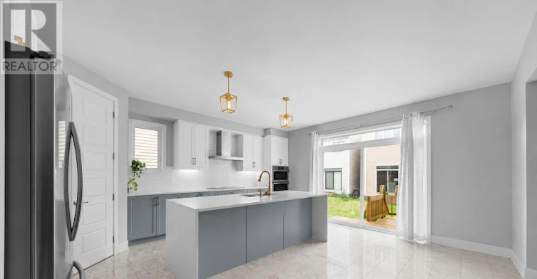 2413 Watercolours Way, Ottawa, ON, K2J 7A9 - 11
