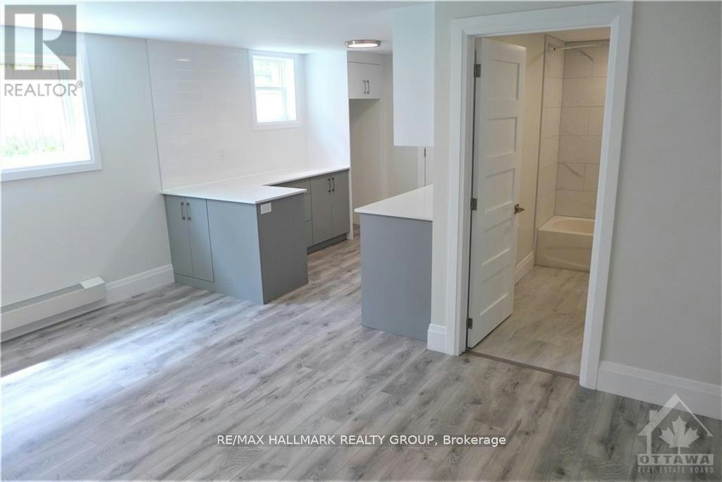 5-375 Mackay Street, Ottawa, ON, K1M 2C3 - 7