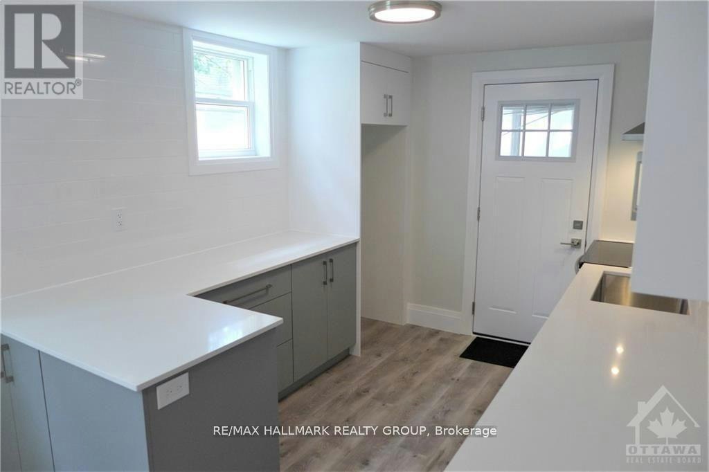 5-375 Mackay Street, Ottawa, ON, K1M 2C3 - 5