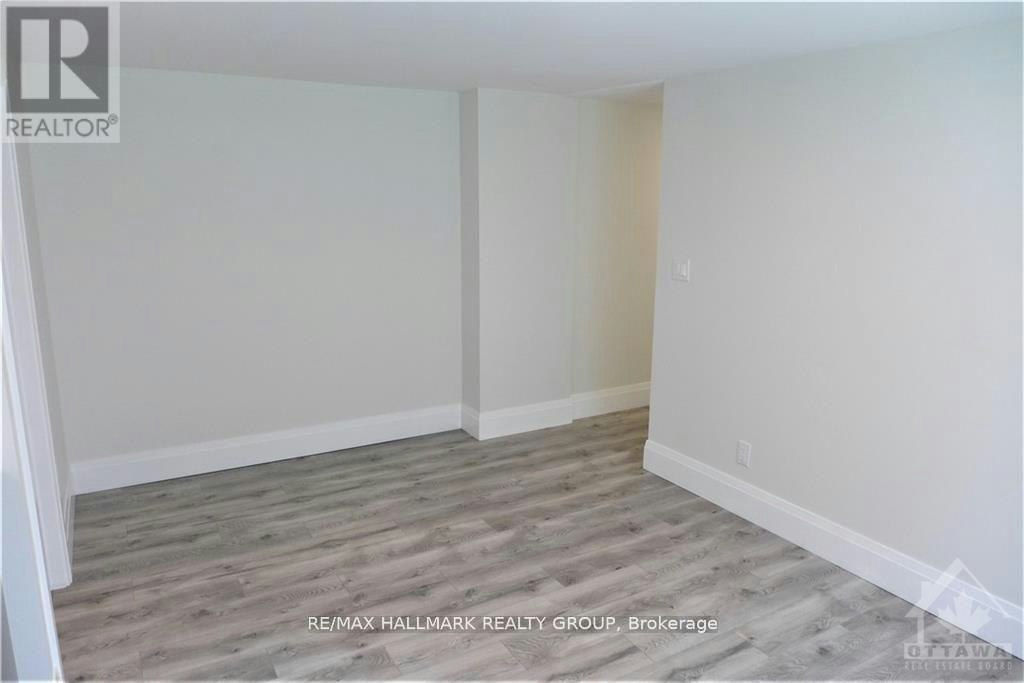 5-375 Mackay Street, Ottawa, ON, K1M 2C3 - 8