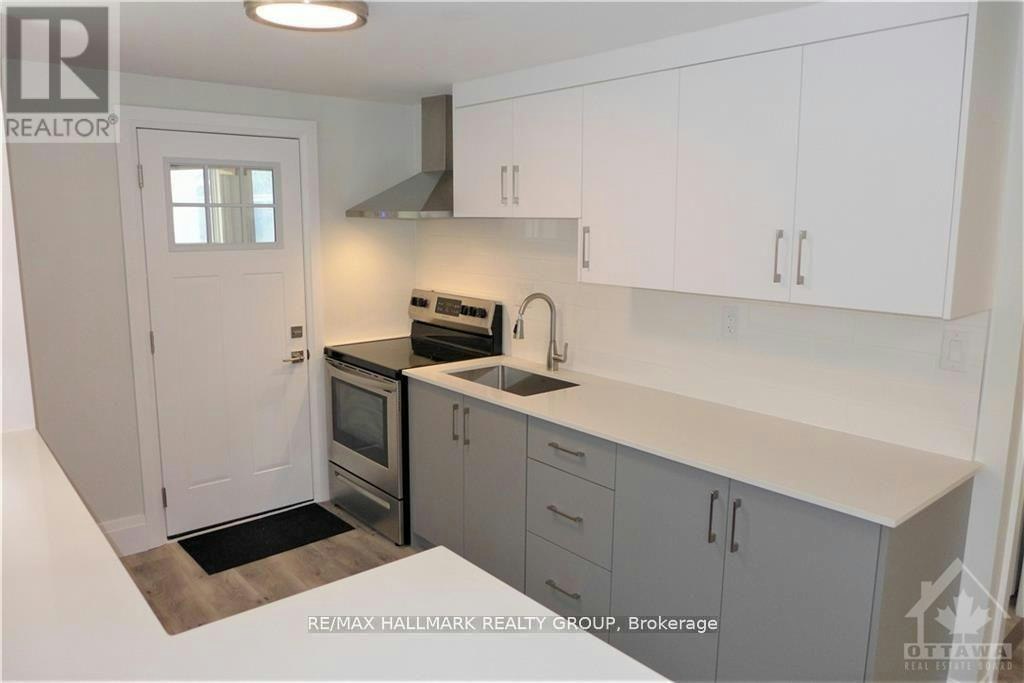 5-375 Mackay Street, Ottawa, ON, K1M 2C3 - 4
