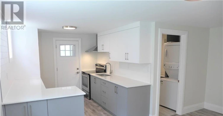 5-375 Mackay Street, Ottawa, ON, K1M 2C3 - 3