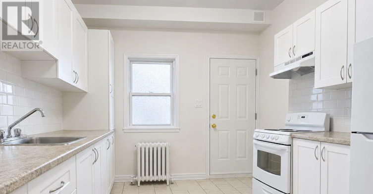 3-120 Murray Street, Ottawa, ON, K1N 7E6 - 3