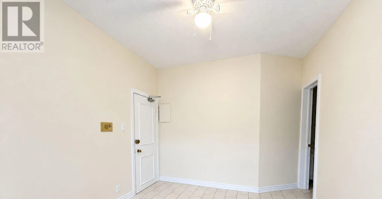 3-120 Murray Street, Ottawa, ON, K1N 7E6 - 2
