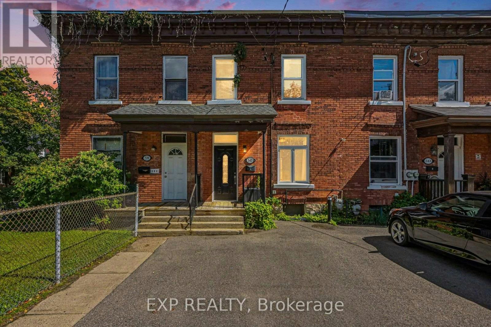 541 Bay Street, Ottawa, ON, K1R 6B6