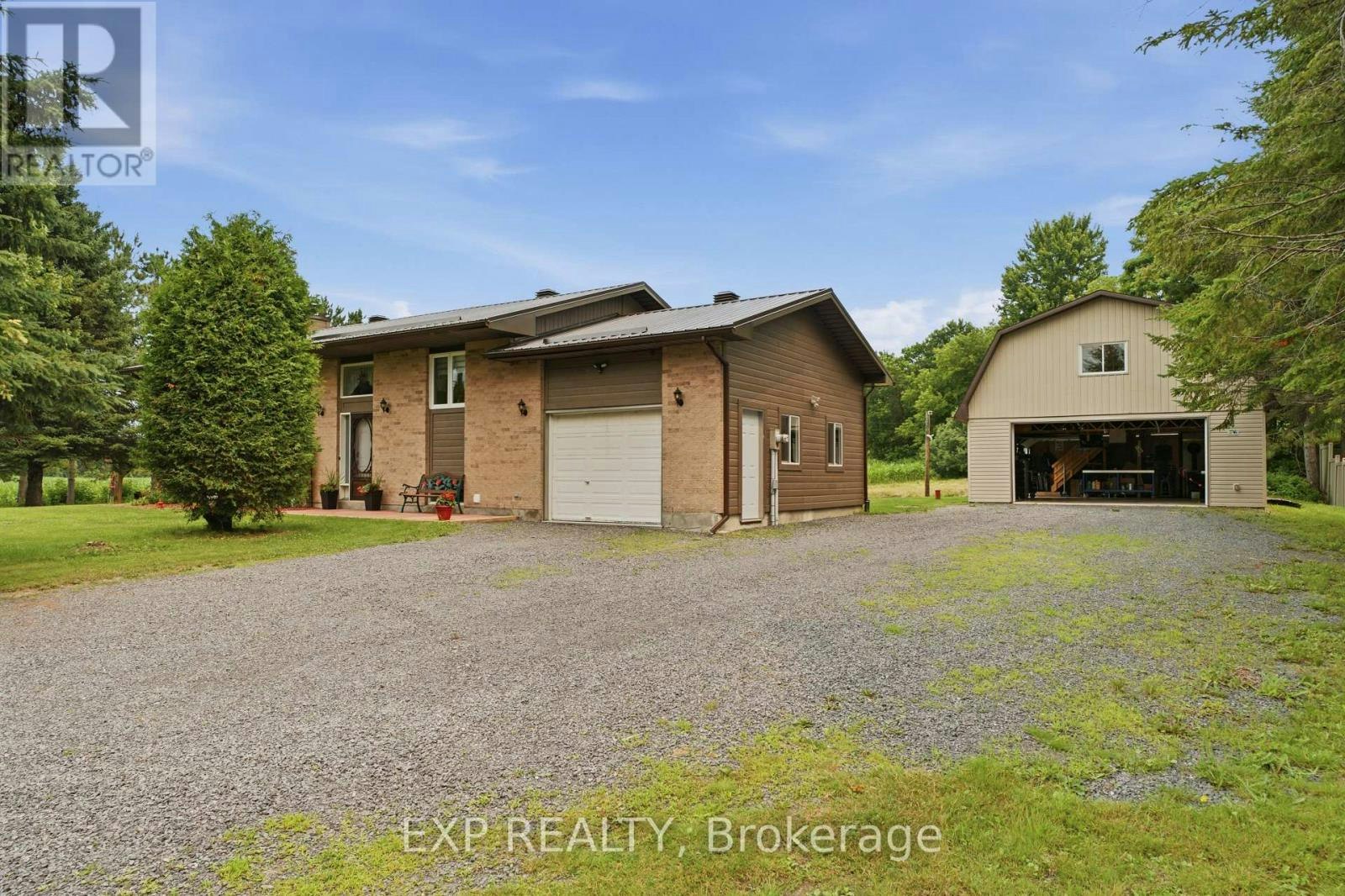 1445 Du Lac Road, Clarence-Rockland, ON, K0A 3N0