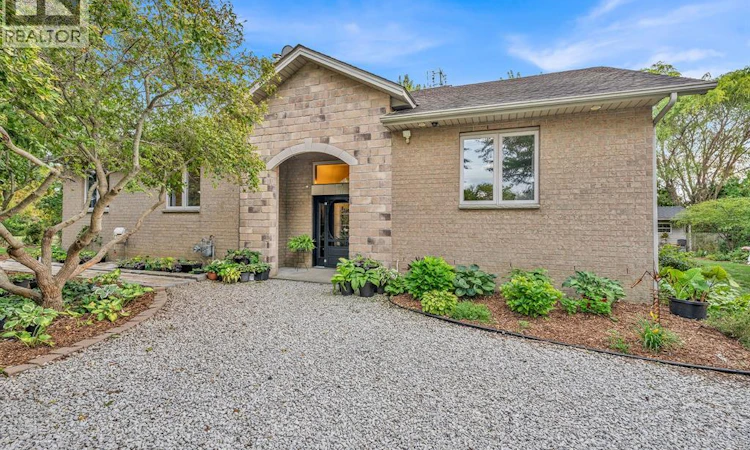 15461 8 County Rd