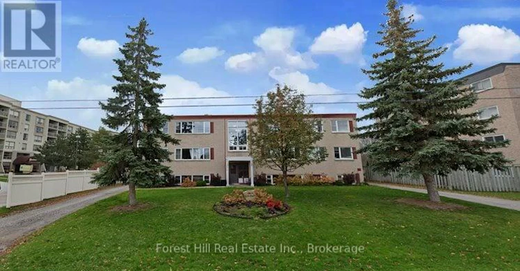 201-176 Eighth Street, Collingwood, ON, L9Y 2C8