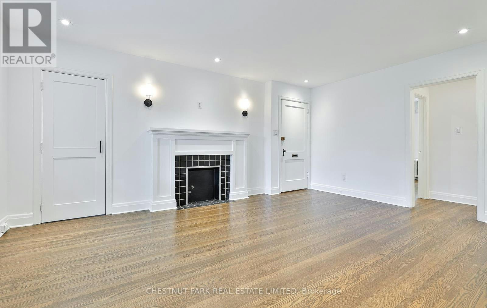UPPER-11 Oriole Crescent, Toronto, ON, M5P 1L6 - 5