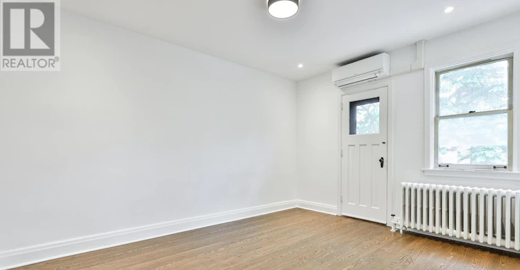 UPPER-11 Oriole Crescent, Toronto, ON, M5P 1L6 - 14