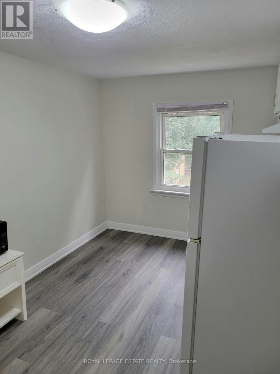 UPPER-13 Pinegrove Avenue, Toronto, ON, M1N 2G3 - 12