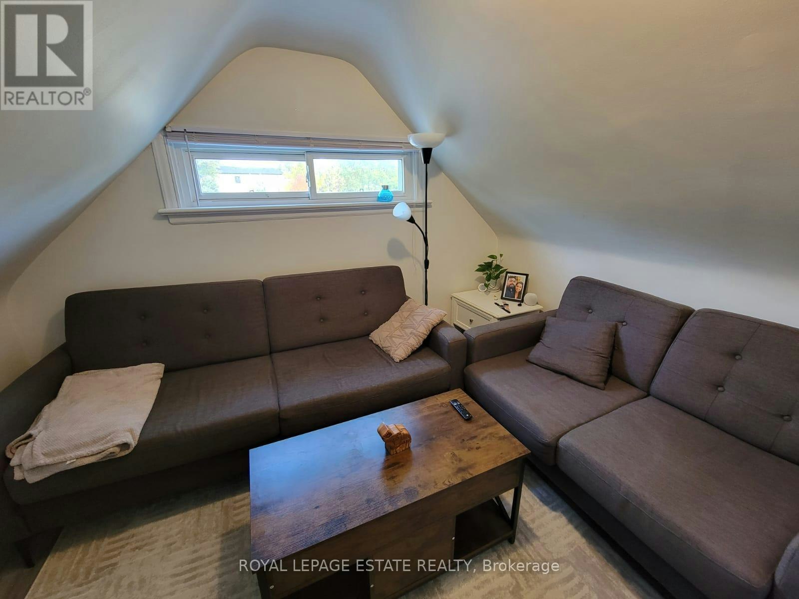 UPPER-13 Pinegrove Avenue, Toronto, ON, M1N 2G3 - 5