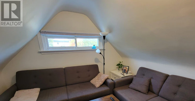 UPPER-13 Pinegrove Avenue, Toronto, ON, M1N 2G3 - 5