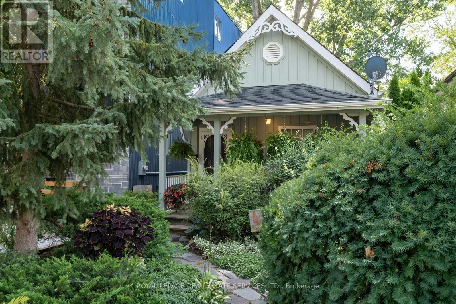 29 Shudell Avenue, Toronto, ON, M4J 1C5