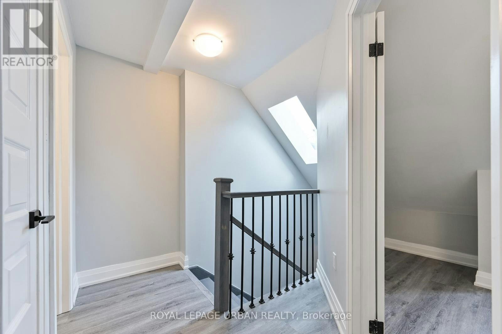 208 Woodbine Avenue, Toronto, ON, M4L 3P2 - 18