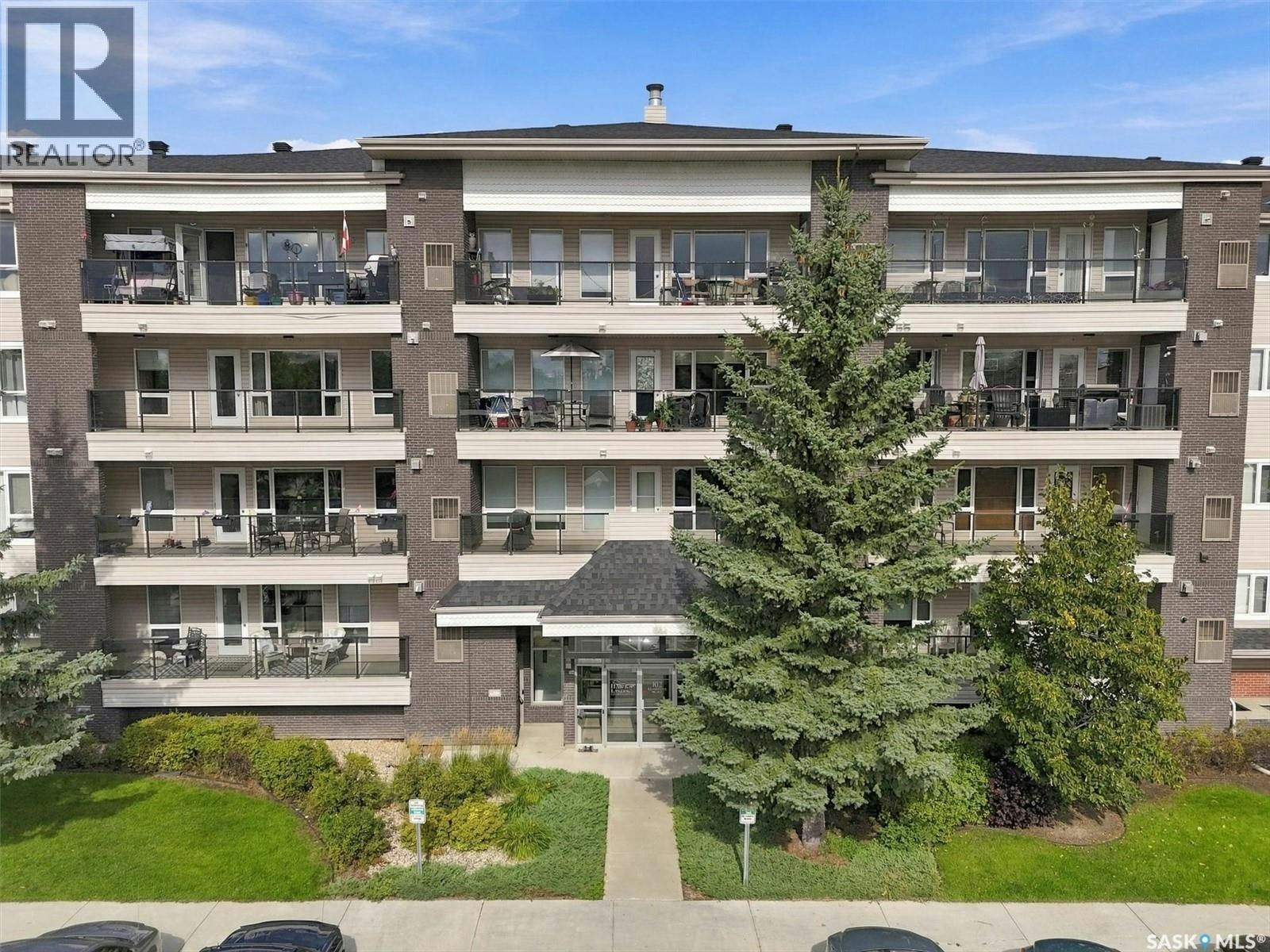 312-102 Kingsmere Place, Saskatoon, SK, S7J 2K3