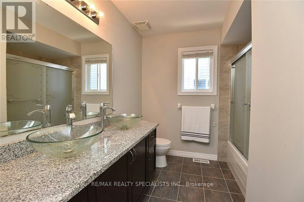 310 Brigadoon Drive, Hamilton, ON, L9C 0B7 - 22