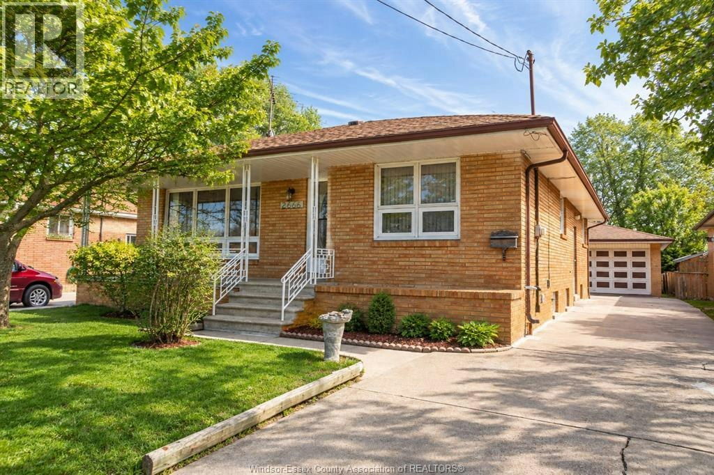 2666 Jos St. Louis, Windsor, ON, N8T 2M6