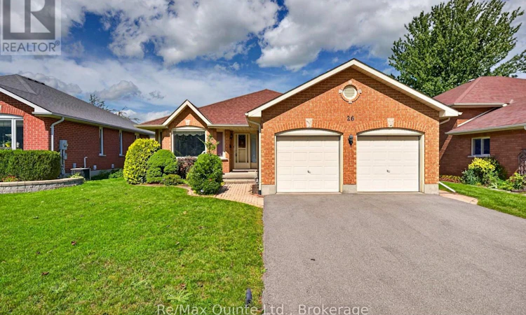 26 Oak Ridge Boulevard