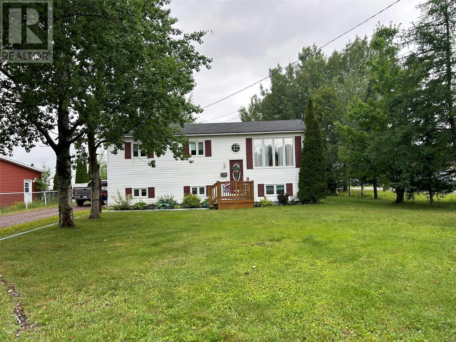 247 Grenfell Heights, Grand Falls-Windsor, NL, A2A 2J2