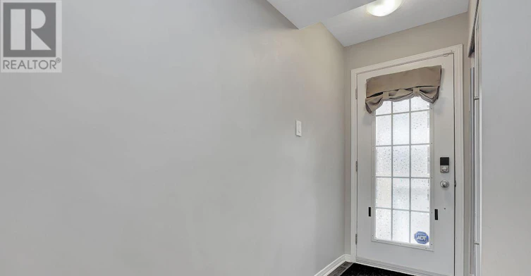 211-3275 St Joseph Boulevard, Ottawa, ON, K1E 3Y3 - 4