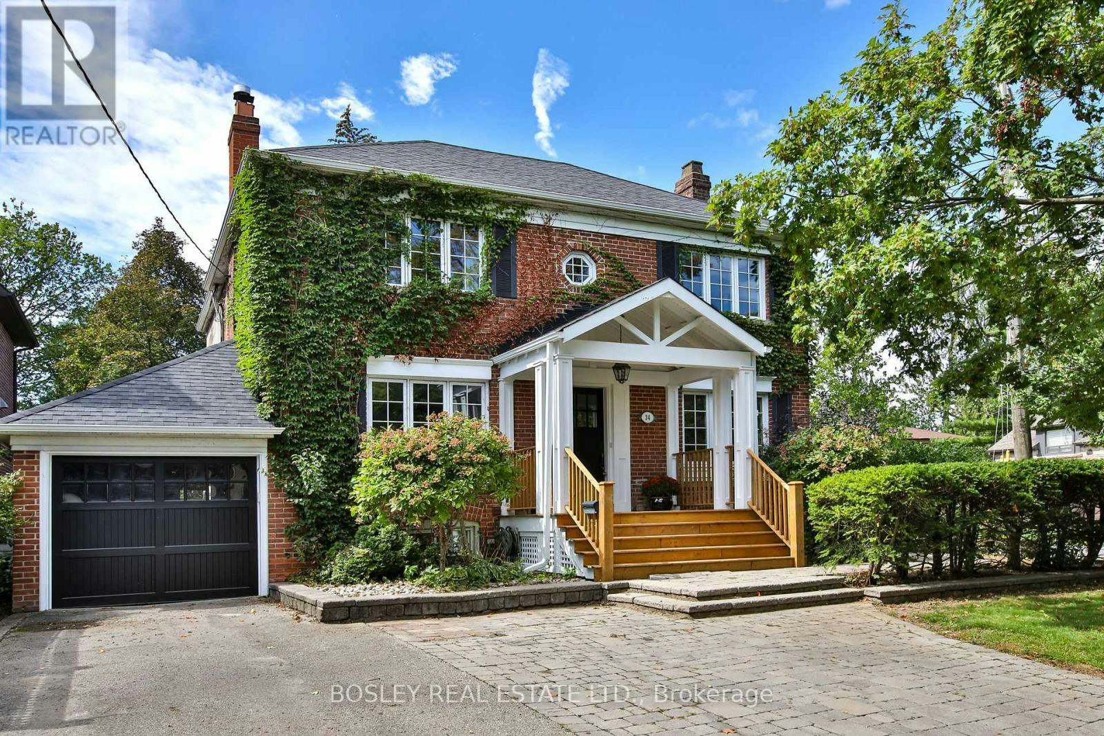 34 Edgecombe Avenue, Toronto, ON, M5M 2X2