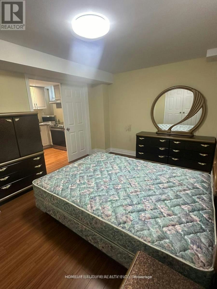BSMT-11 Clair Avenue, Whitby, ON, L1M 2G8 - 4